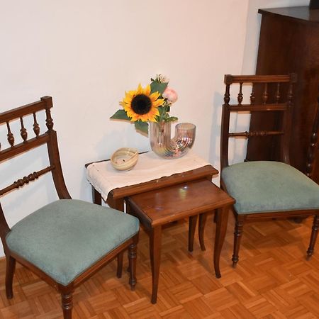 Appartement Carla Luxury House à Rome Extérieur photo