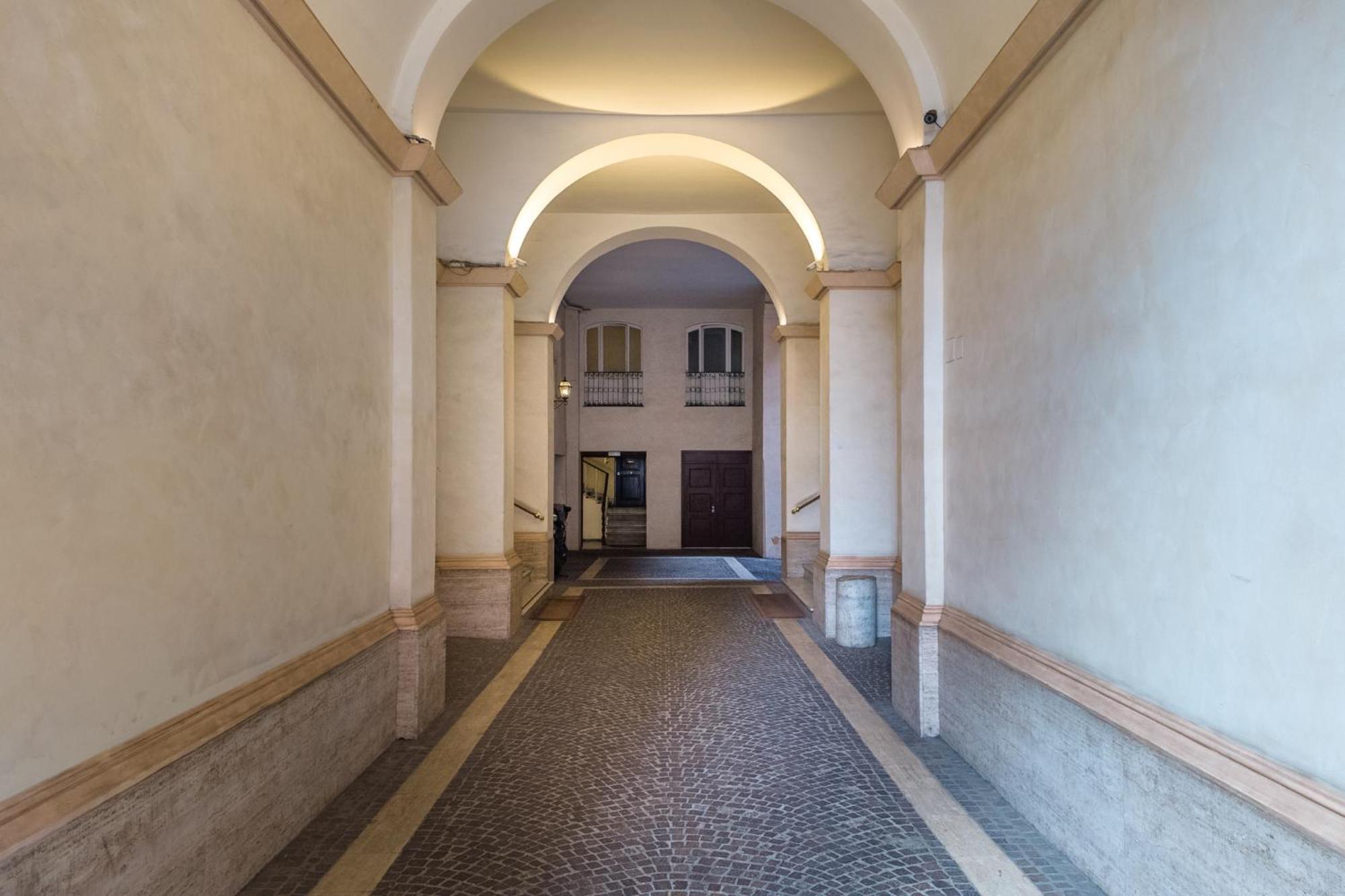 Appartement Carla Luxury House à Rome Extérieur photo