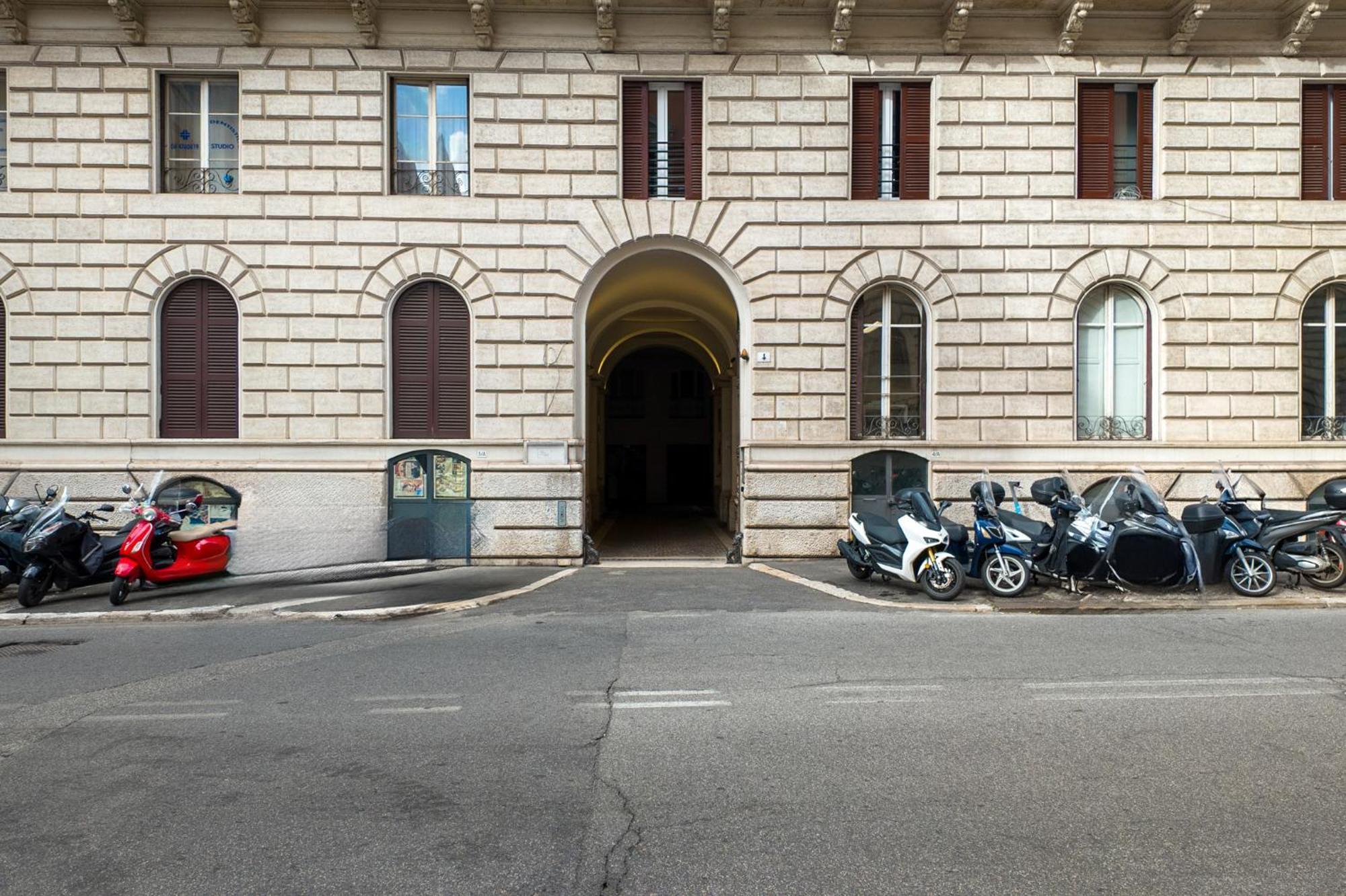 Appartement Carla Luxury House à Rome Extérieur photo
